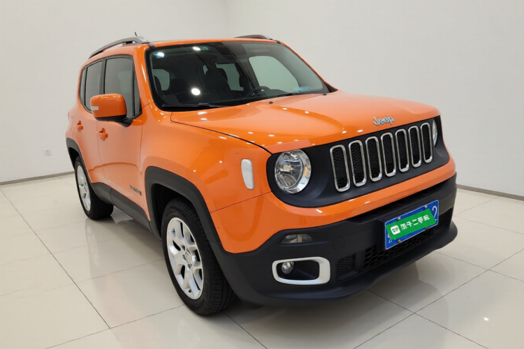 Jeep 自由侠 2016款 1.4T 自动劲能版+车身外观3