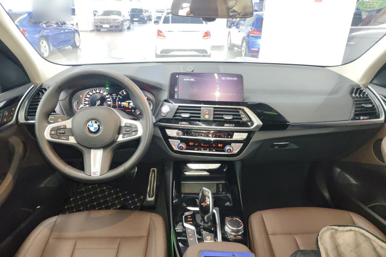 宝马X3 2018款 xDrive25i M运动套装 国V中控内饰12