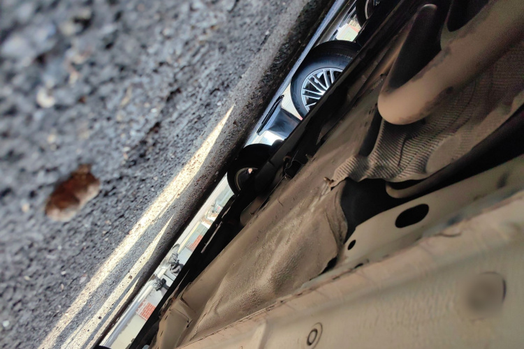 福特 嘉年华 2013款 三厢 1.5L 自动品尚型局部细节9002