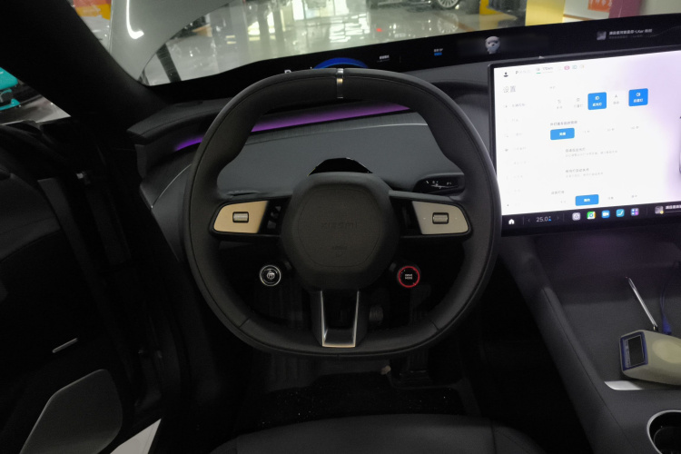 小米汽车 小米YU7 2025款 超长续航后驱版中控内饰13