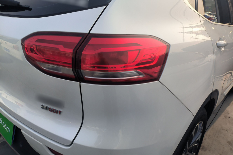 哈弗H6 2020款 2.0GDIT 自动铂金豪华版车身外观6006