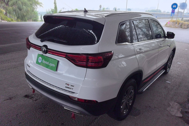 长安CS75 2021款 荣耀百万版 280T DCT豪华型车身外观7