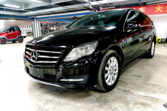 奔驰R级 2017款 R 320 4MATIC 商务型臻藏版