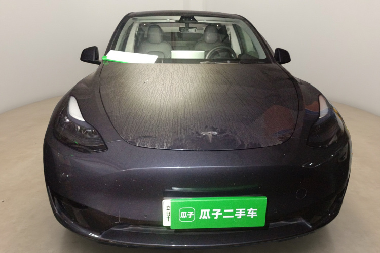 特斯拉 Model Y 2022款 改款 后轮驱动版车身外观2