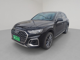 奥迪Q5L 2022款 改款 45T 豪华动感型