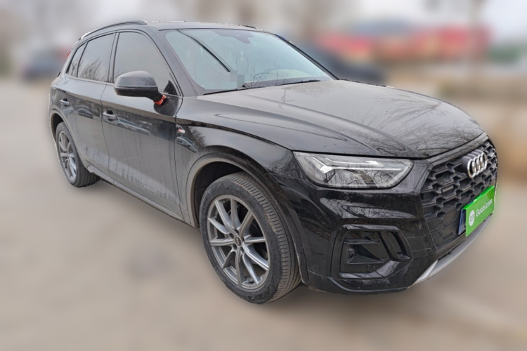 奥迪Q5L 2023款 40T 豪华动感型车身外观3