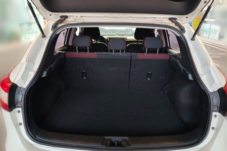 日产 逍客 2017款 2.0L CVT精英版 国V中控内饰23