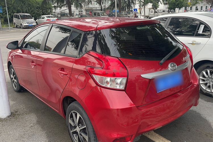 丰田 YARiS L 致炫 2015款 1.5E 自动魅动版车身外观6005
