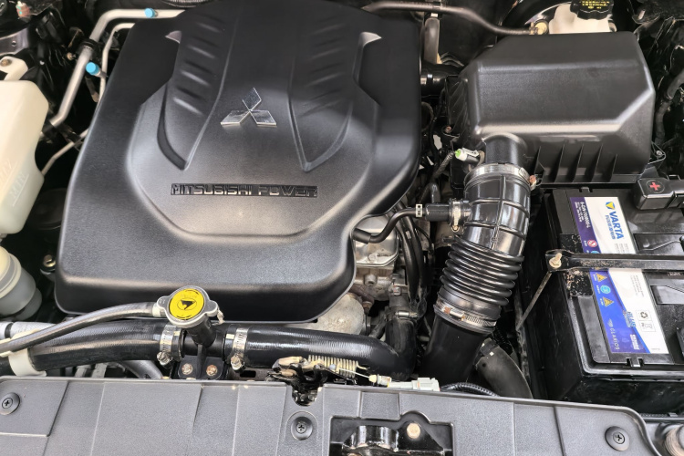 猎豹汽车 猎豹CS10 2016款 2.0T 手动卓越型车身外观6008