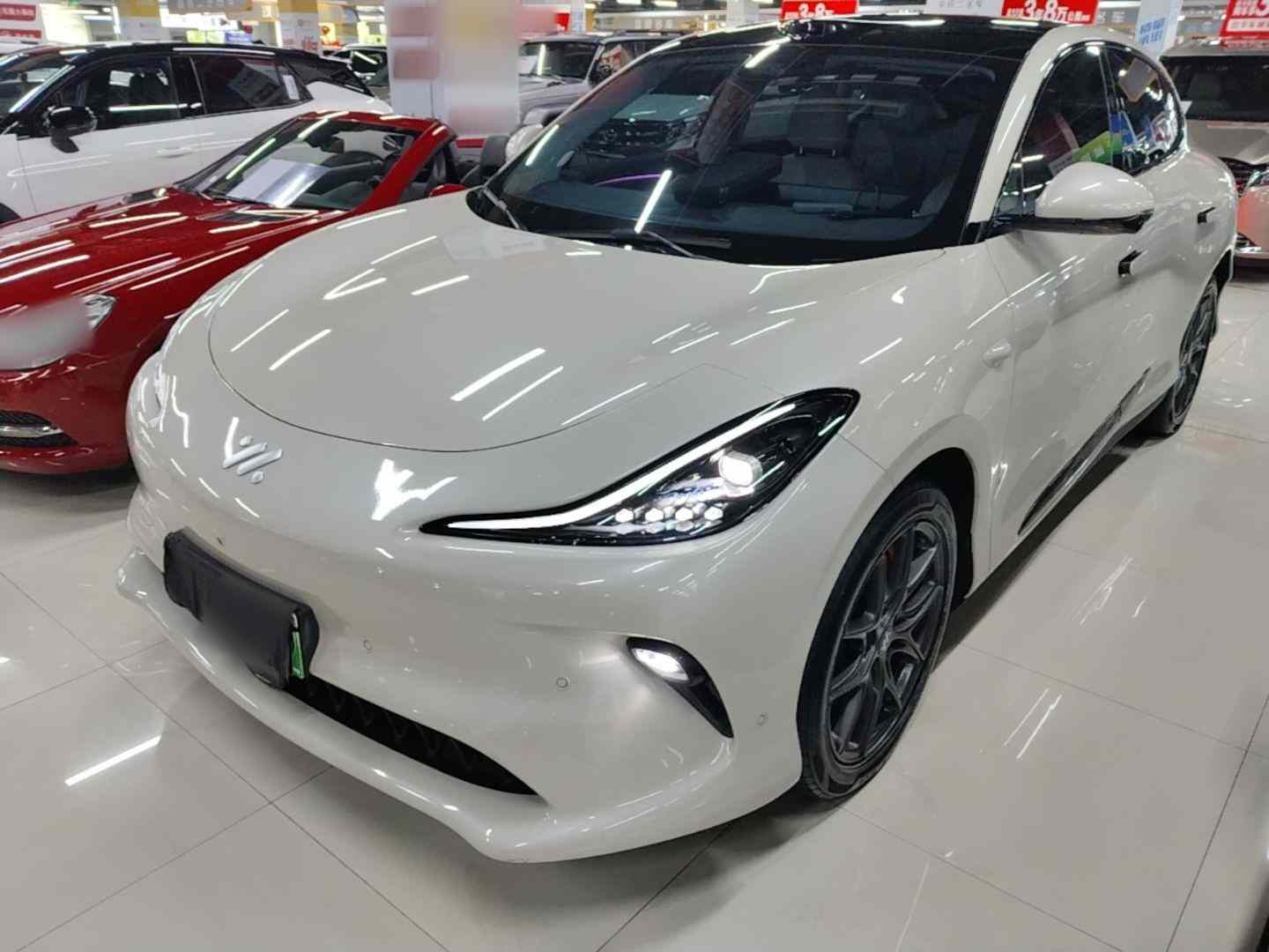 智己汽车 智己LS6 2025款 灵蜥智驾版(2)
