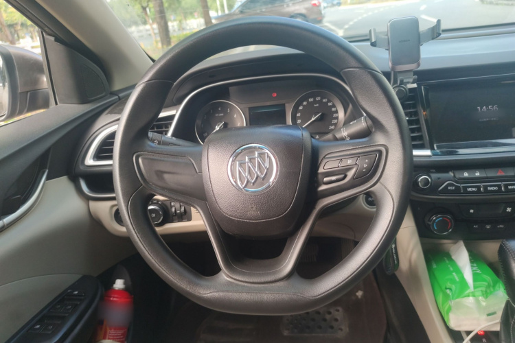 别克 英朗 2016款 15N 自动精英型中控内饰13