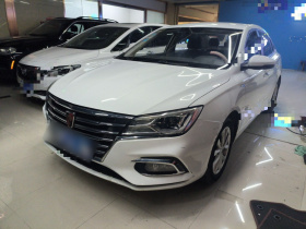 荣威i5 2019款 1.5L 手动4G互联领豪版