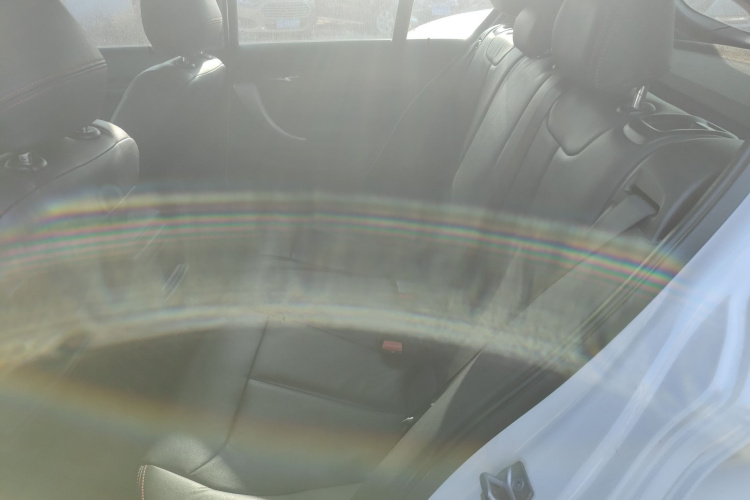 宝马1系(进口) 2016款 118i 领先型中控内饰21