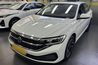 大众 速腾 2025款 改款三 300TSI DSG超越版