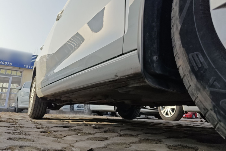 大众 桑塔纳 2021款 1.5L 自动风尚版局部细节9001