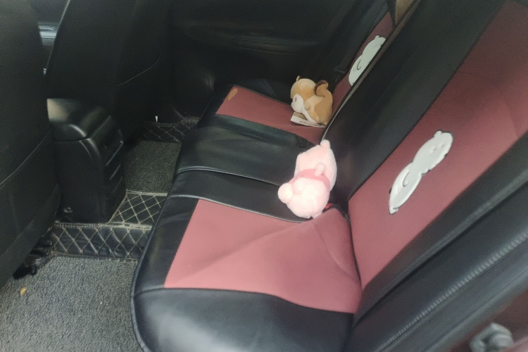 日产 轩逸 2016款 1.6XL  CVT尊享版中控内饰21