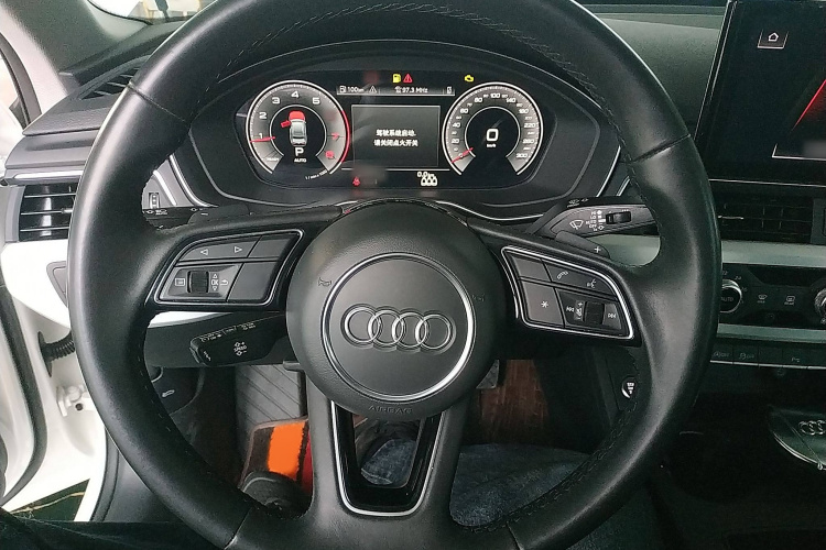 奥迪A4L 2022款 40 TFSI 时尚动感型局部细节13