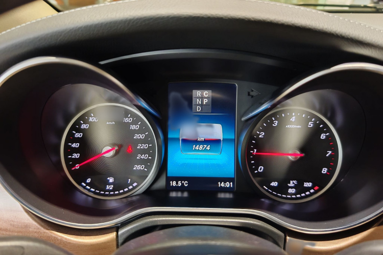 奔驰V级 2020款 V 260 L 长轴距豪华版局部细节14