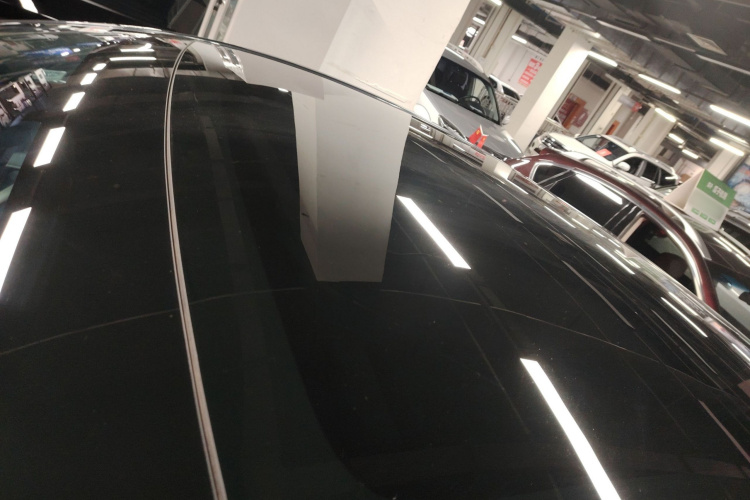 特斯拉 Model Y 2024款 长续航全轮驱动版局部细节57