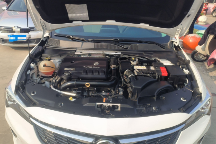 别克 威朗 2022款 Pro 532T 乐行版机舱底盘24