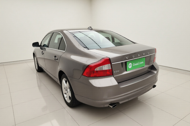 沃尔沃S80L 2009款 2.5T 智尊版车身外观5