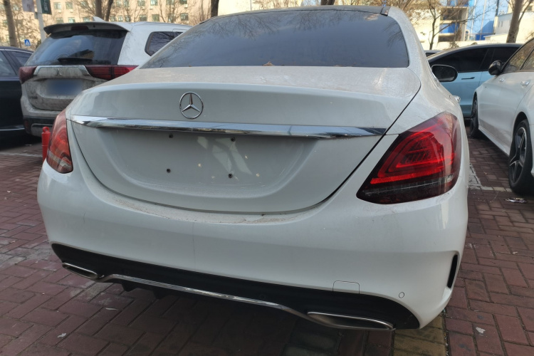 奔驰C级 2019款 改款 C 260 L 运动版车身外观6004