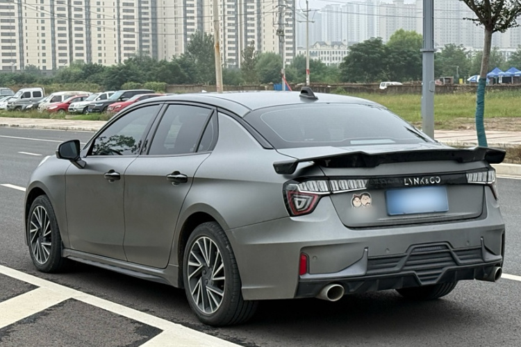 领克03 2021款 2.0TD 自动劲Plus车身外观6002