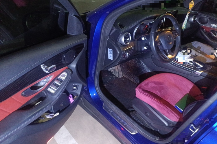 奔驰GLC轿跑 2017款 GLC 200 4MATIC 轿跑SUV中控内饰20