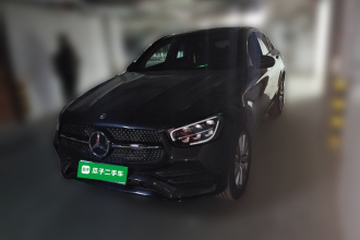 奔驰GLC轿跑 2021款 GLC 260 4MATIC 轿跑SUV