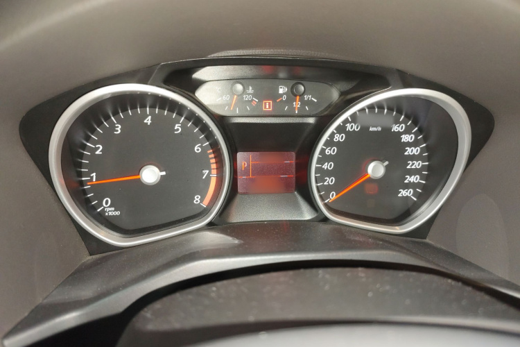 福特 蒙迪欧-致胜 2011款 2.3L 时尚型局部细节14