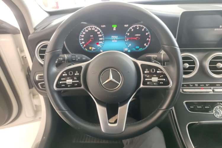 奔驰C级(进口) 2019款 C 260 旅行轿车中控内饰13