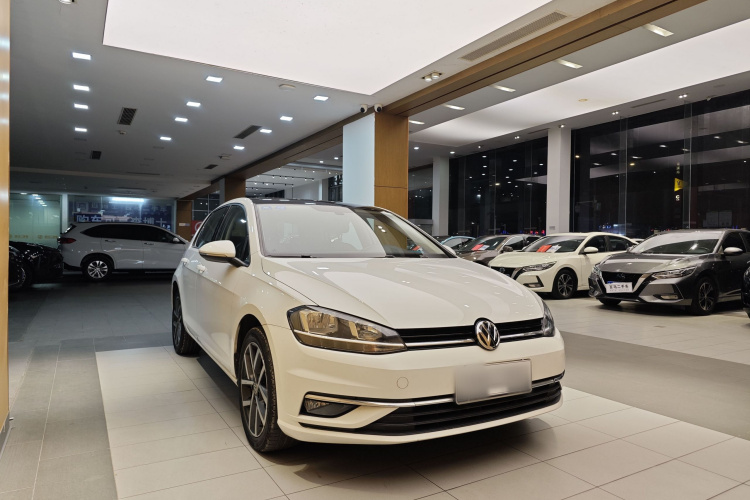 大众 高尔夫 2018款  230TSI 自动豪华型车身外观6001