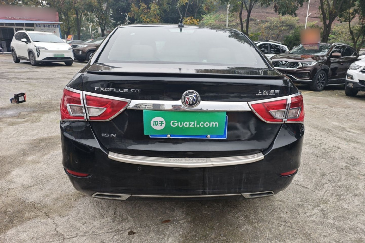 别克 英朗 2015款 15N 自动豪华型车身外观6