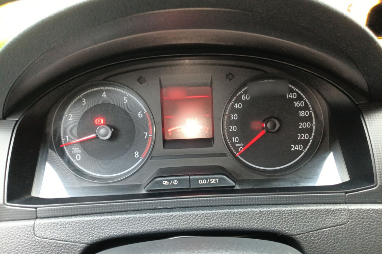 大众 桑塔纳 2016款 1.6L 手动风尚版局部细节14