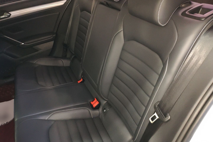 大众 凌渡 2019款 280TSI DSG舒适版 国VI中控内饰21