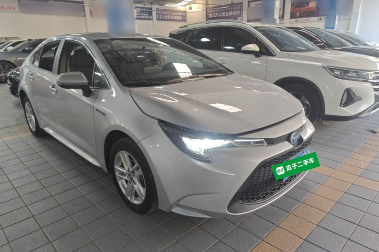 丰田 雷凌 2022款 双擎 1.8H E-CVT领先版车身外观6002