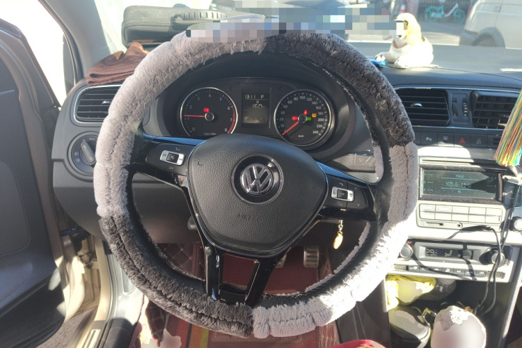 大众 2014款 1.6L Cross Polo 自动局部细节13