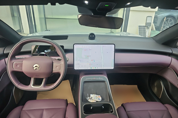 蔚来ET5 2025款 75kWh中控内饰7002