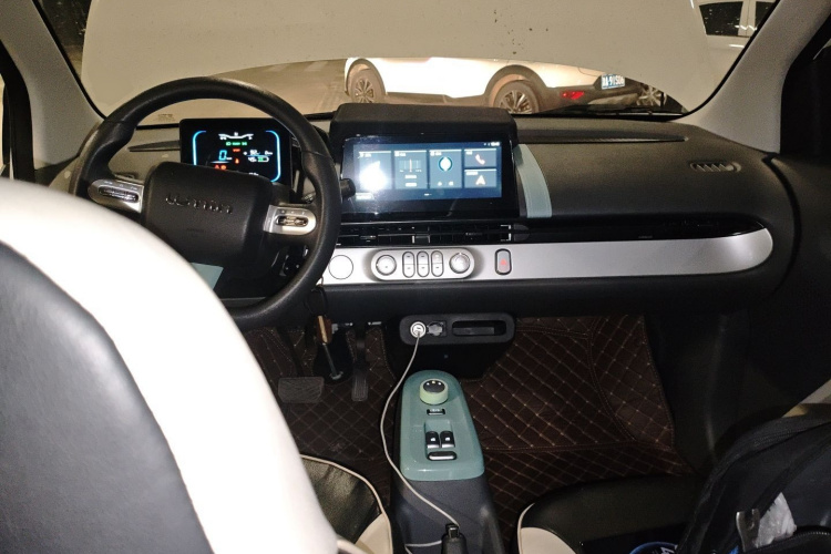 长安启源 长安Lumin 2023款 205km 香沁款中控内饰12