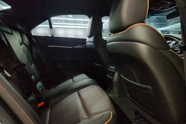 凯迪拉克CT4 2020款 28T 精英型中控内饰7003