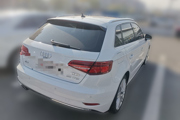 奥迪A3 2019款 Sportback 35 TFSI 风尚型 国VI车身外观7