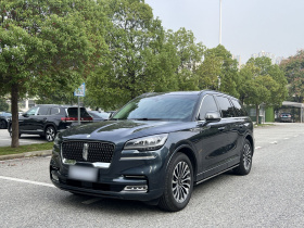 林肯 飞行家 2022款 3.0T V6 四驱百周年限量版