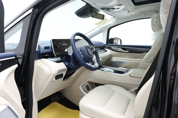 魏牌 高山 2023款 四驱旗舰版中控内饰7002