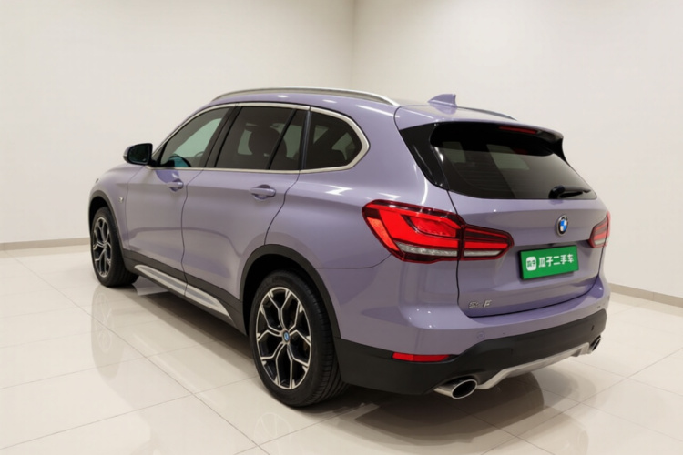 宝马X1 2020款 sDrive20Li 尊享型车身外观5