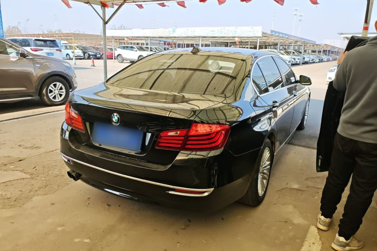 宝马5系 2014款 525Li 领先型车身外观7