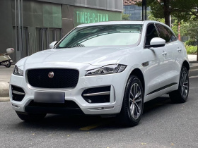 捷豹F-PACE 2019款 2.0T 四驱R-Sport运动版