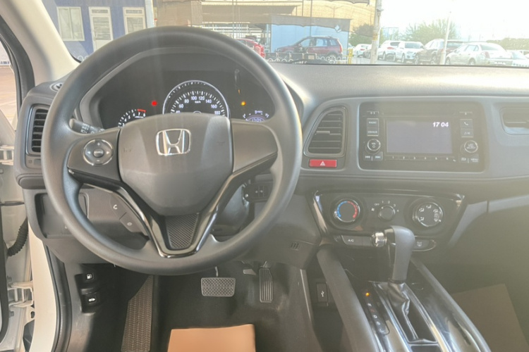 本田 缤智 2017款 1.5L CVT两驱舒适型中控内饰7001