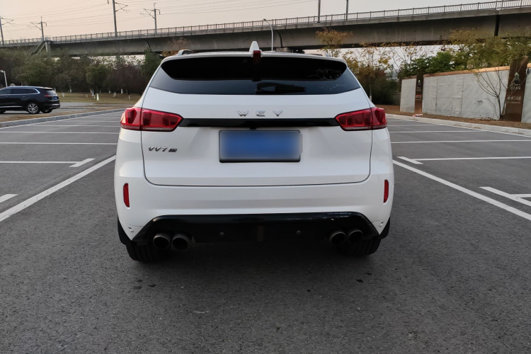 魏牌 VV7 2017款 2.0T 旗舰型车身外观6007