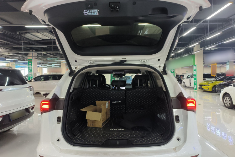 哈弗H6 2024款 1.5T 两驱Max机舱底盘23