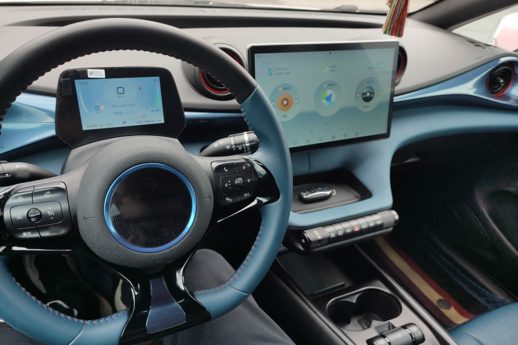 比亚迪 海豚 2021款 405km 时尚版中控内饰12